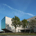 魅力阶梯空间 荷兰合作银行咨询中心设计欣赏