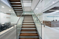 汽车租赁公司Enterprise Rent-A-Car 英国总部楼梯