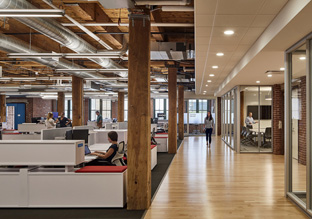 砖木之魅 美国LogMeIn波士顿总部扩张设计欣赏