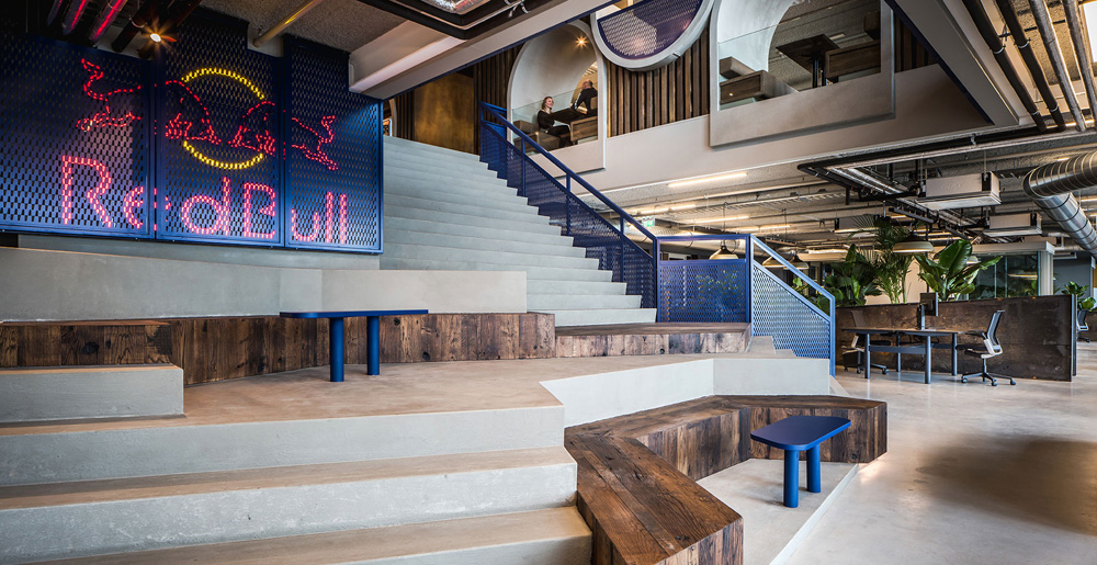 激情四射 Red Bull红牛荷兰阿姆斯特丹办公设计欣赏