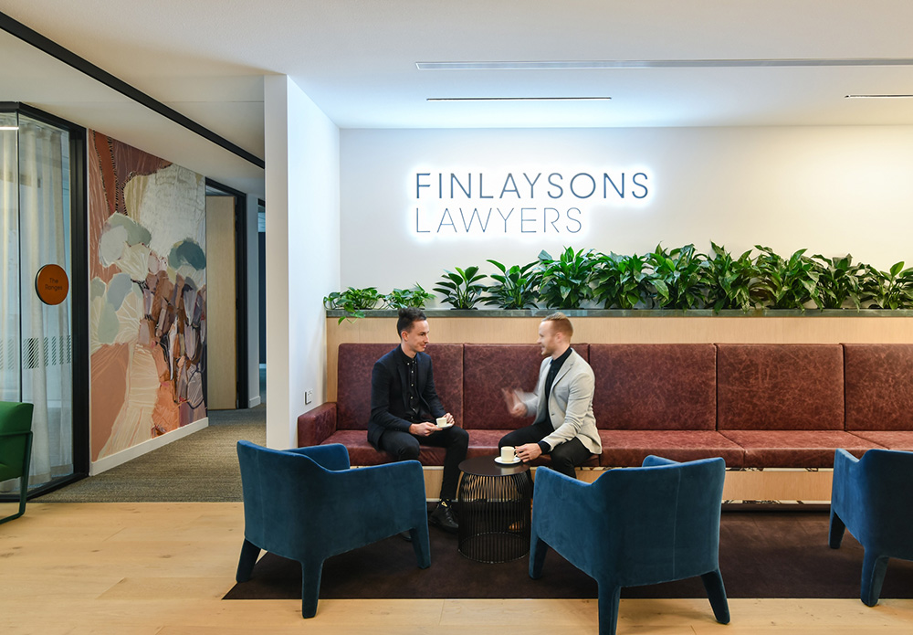 Ļ Finlaysons Lawyers°칫