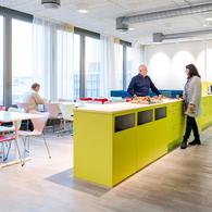 北欧领先的涂料生产商Tikkurila斯德哥尔摩办公 开放办公区
