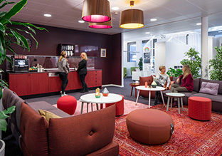 色彩空间 北欧领先的涂料生产商Tikkurila斯德哥尔摩办公设计欣赏