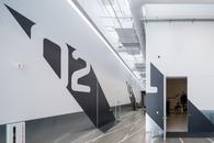 Nike Icon Studios耐克品牌旗舰总部 走廊