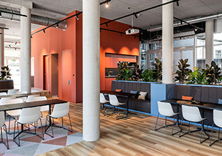 瑞典Essity汉堡办公室：以美食小酒馆为核心概念的办公设计