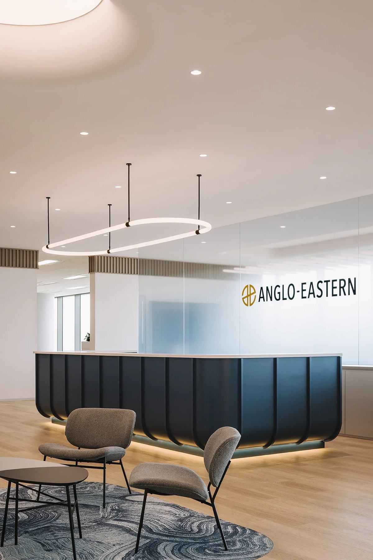 ���ܾ�ͷ Anglo-Eastern�¼��£���������ѧд��칫����