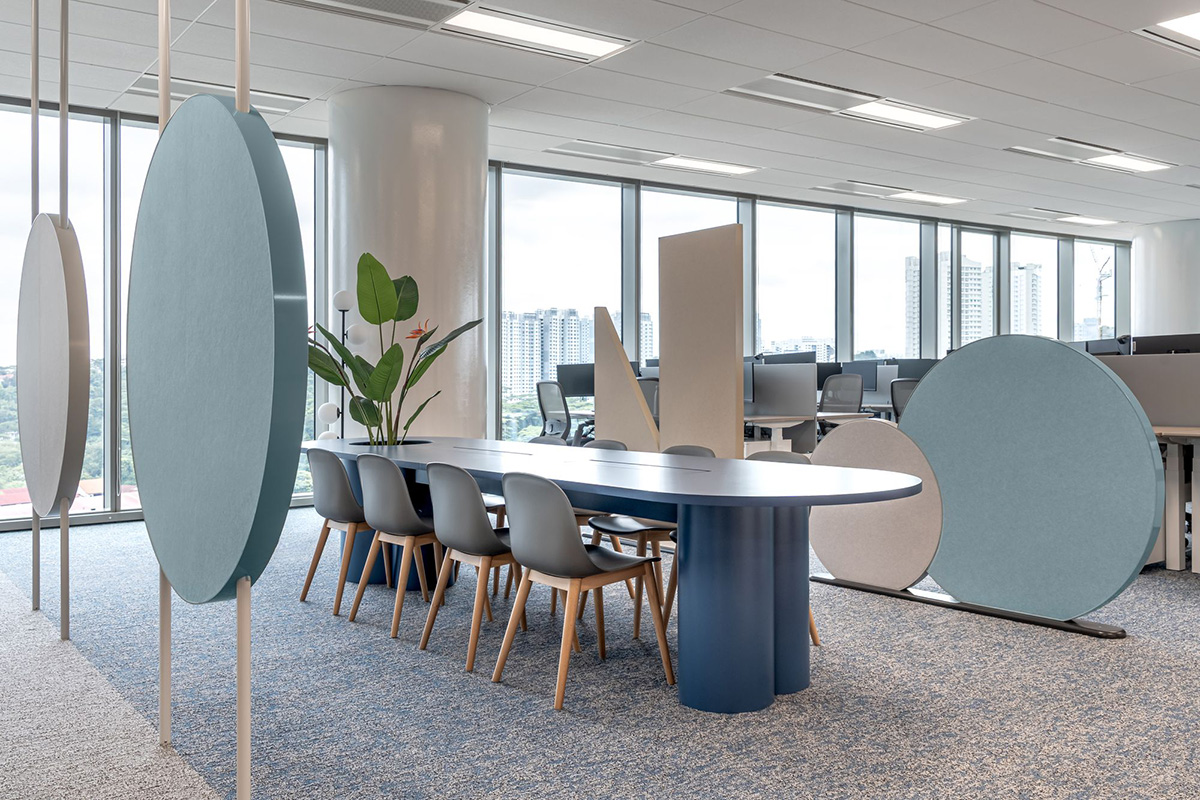 ���ܾ�ͷ Anglo-Eastern�¼��£���������ѧд��칫����