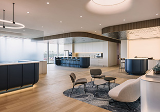 ܾͷ Anglo-Eastern¼£ѧд칫