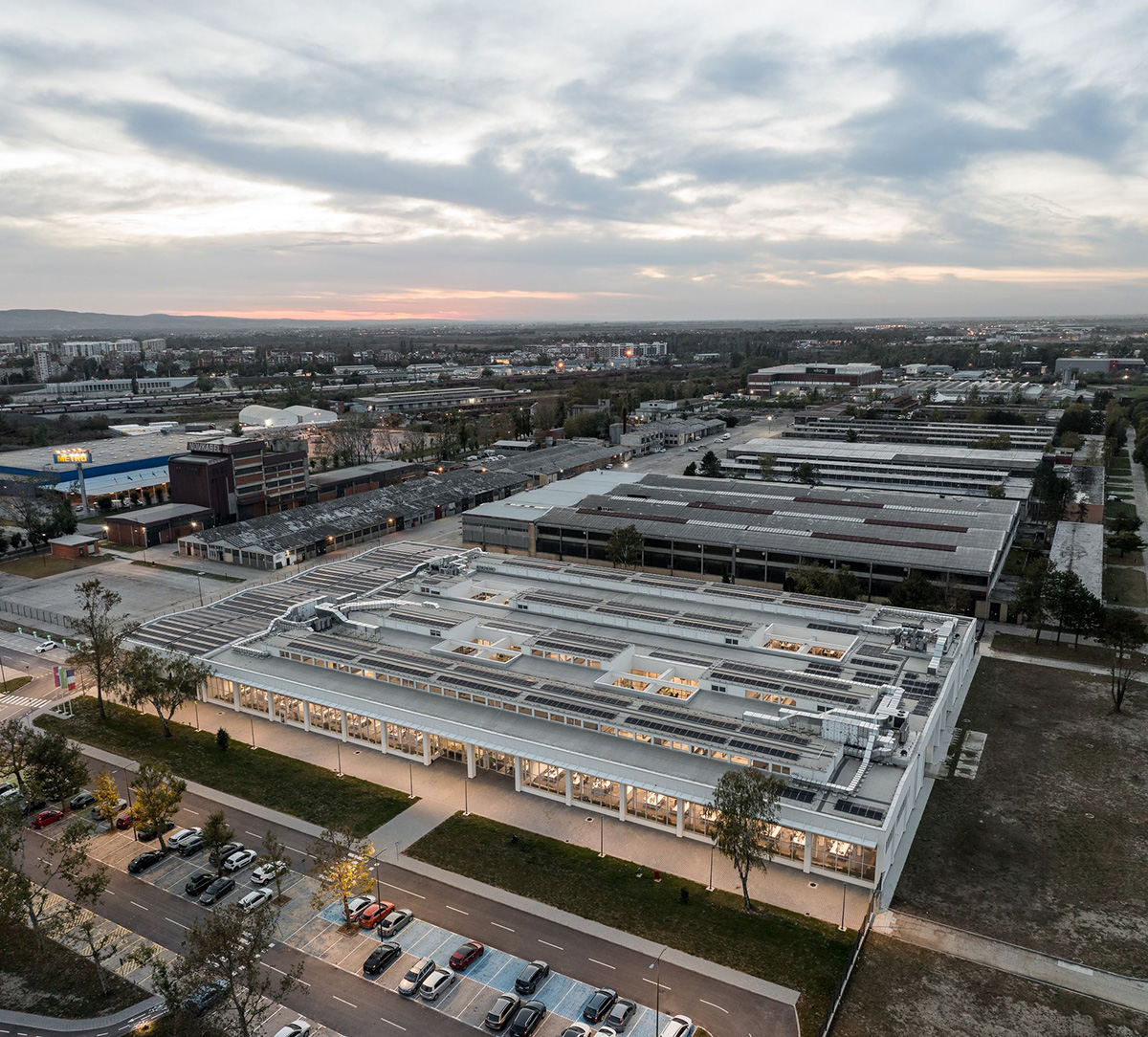 Schneiderʩ͵µģɳҵ