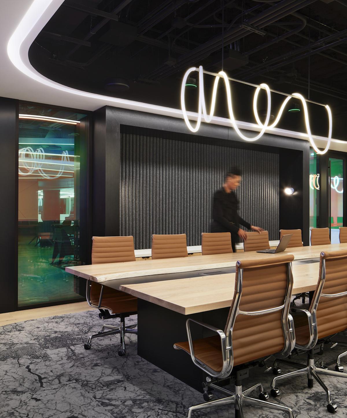 ȫѯAccenture֥Ӹܲδ