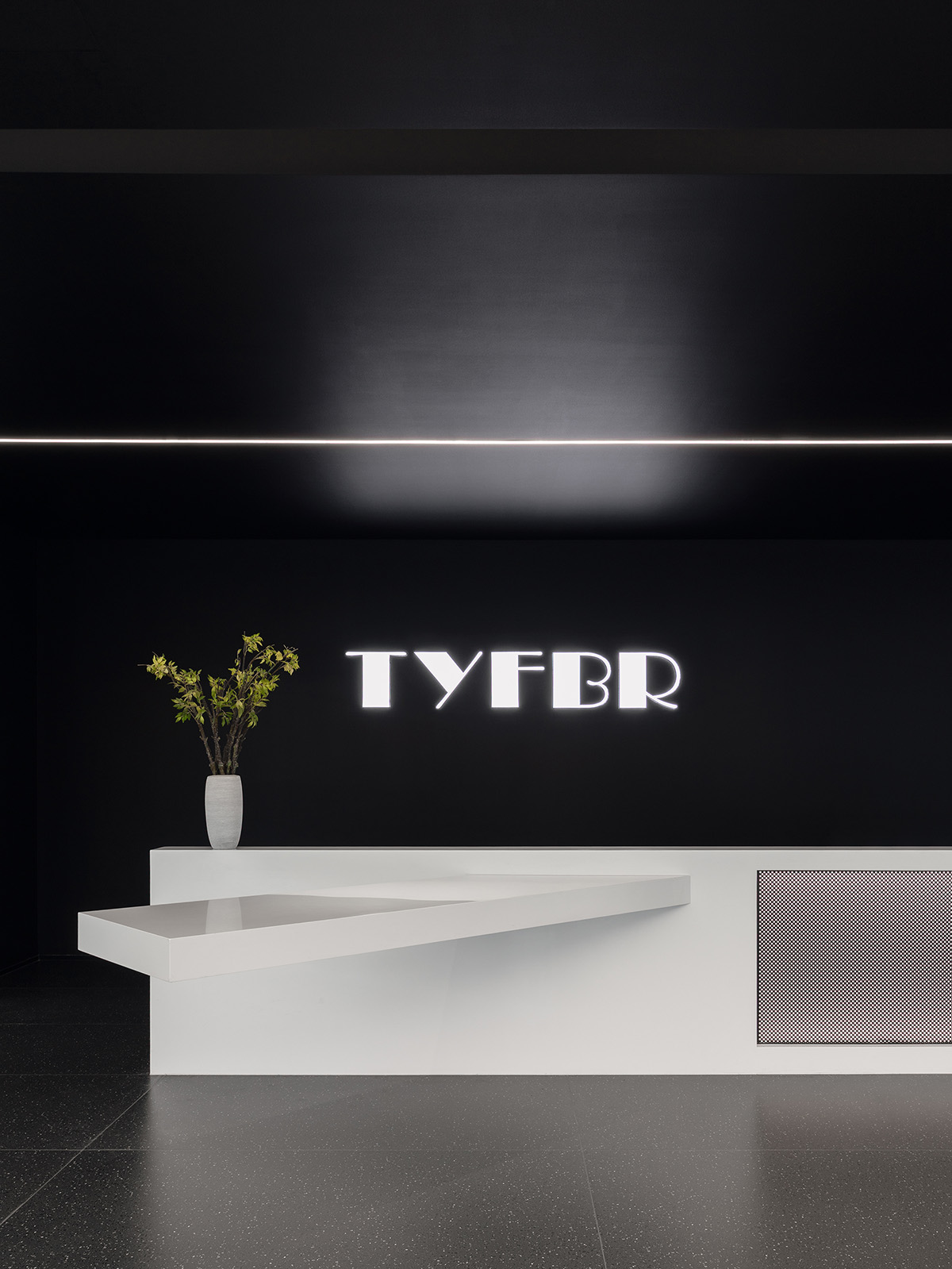 ��Ե��֯�����ܲ��칫����ɫ��ѧ�Ŀռ�ת��