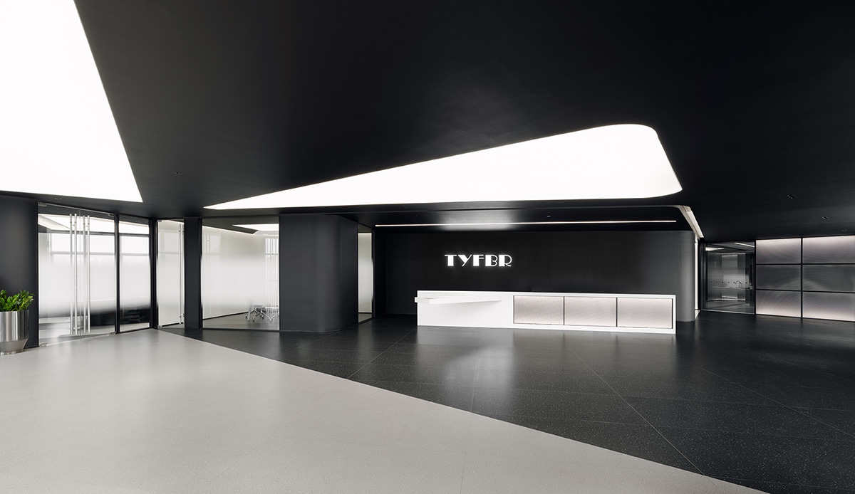 ��Ե��֯�����ܲ��칫����ɫ��ѧ�Ŀռ�ת��