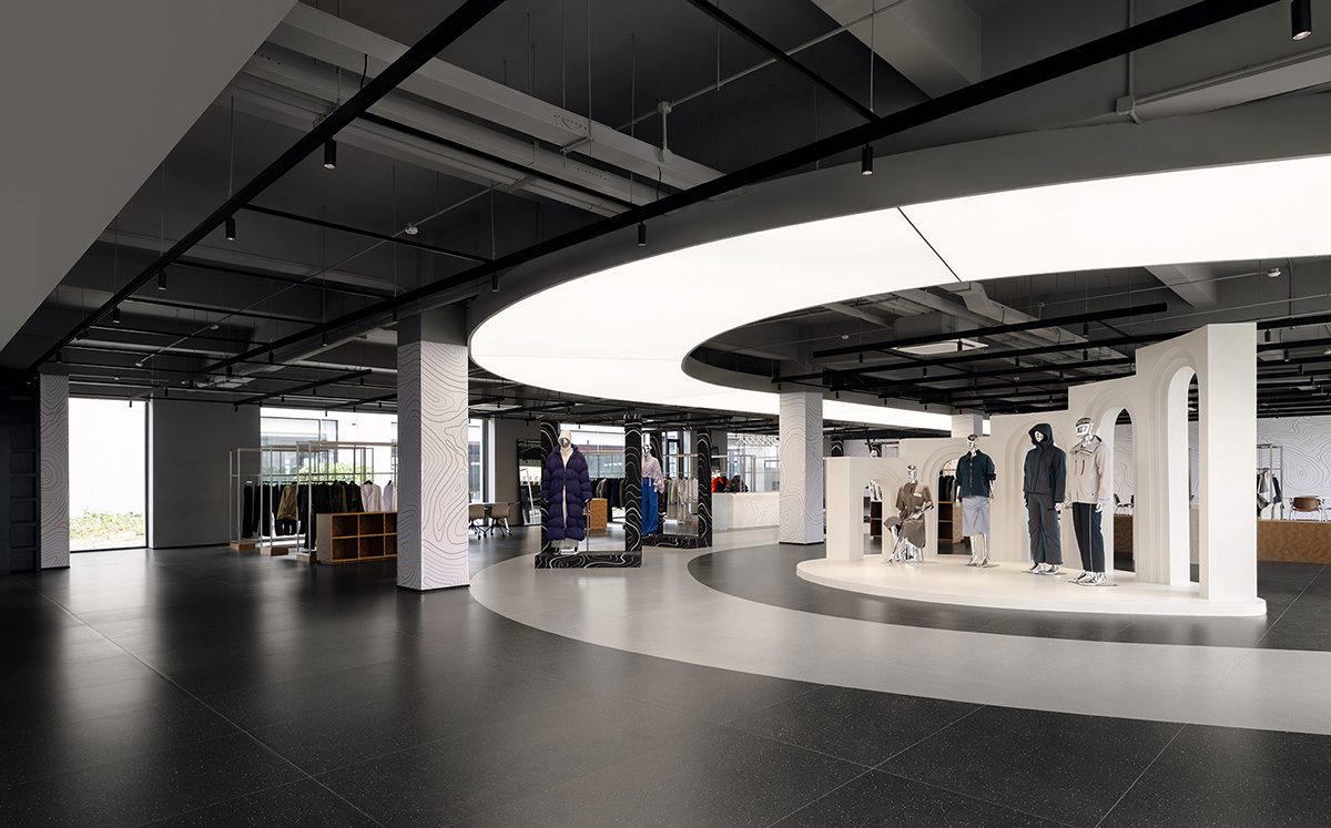 ��Ե��֯�����ܲ��칫����ɫ��ѧ�Ŀռ�ת��