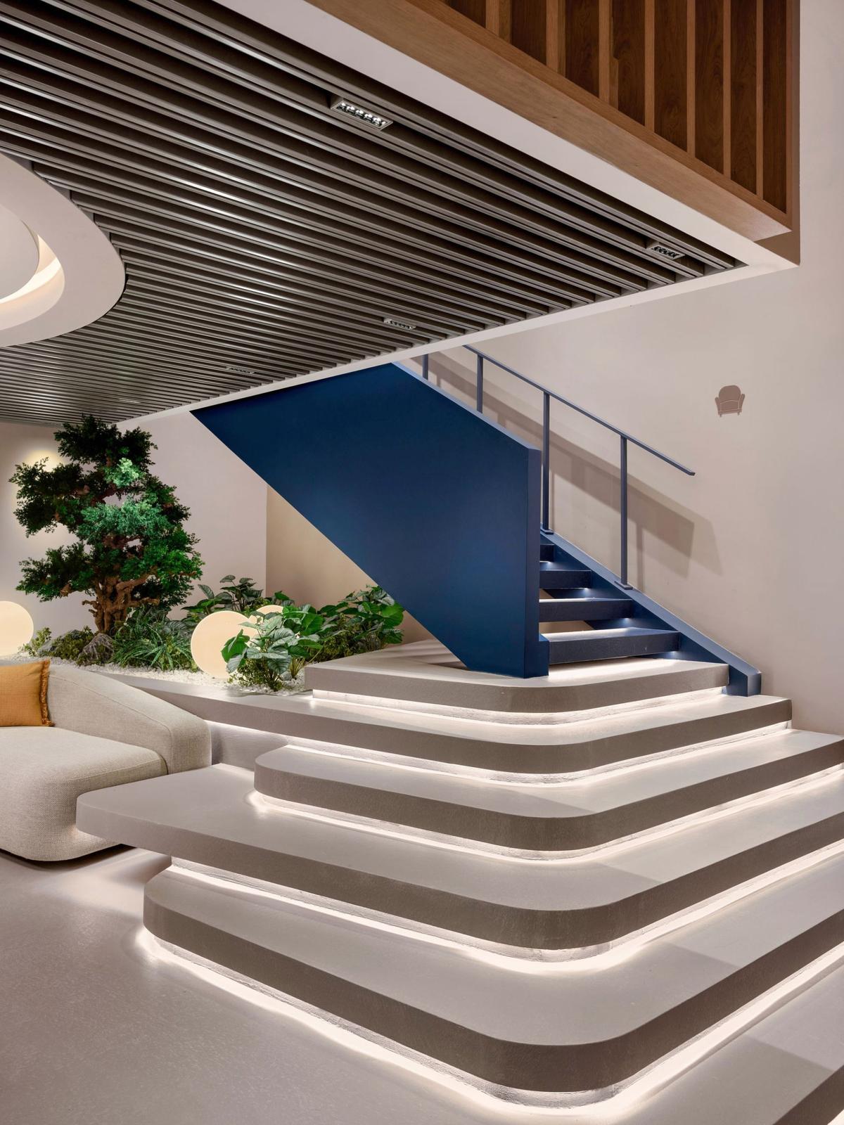 ��ѯ��˾Marsh McLennan��˹̹��������������ϵ�칫���