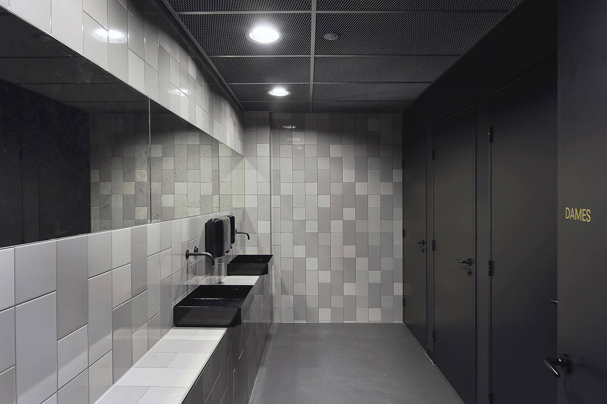 ��ķ˹�ص�Huys Europa��������ȷ�߶˰칫¥