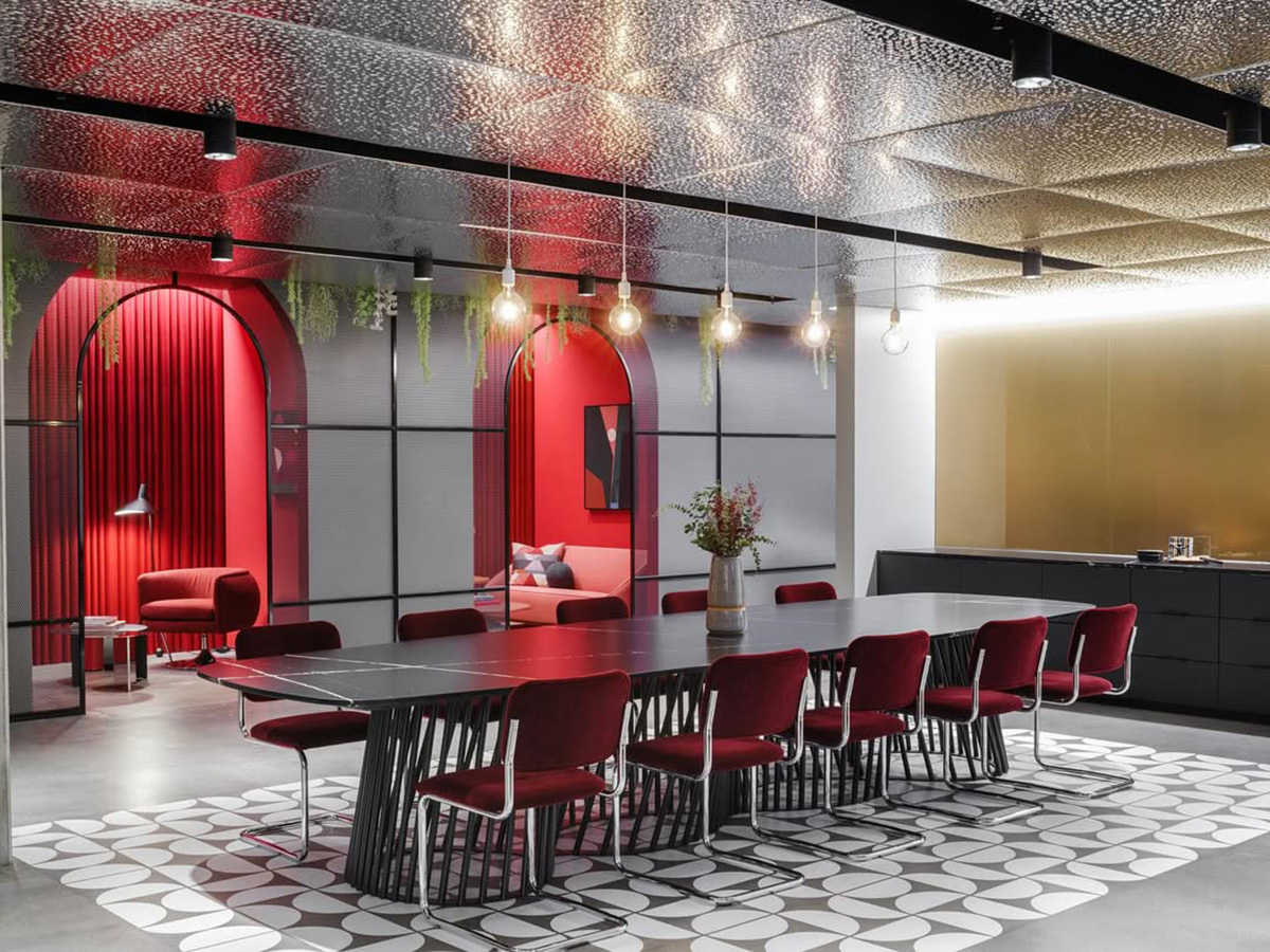 Work/Haus�Ҿߵ�����չ�������Ӵ�������Ⱥ