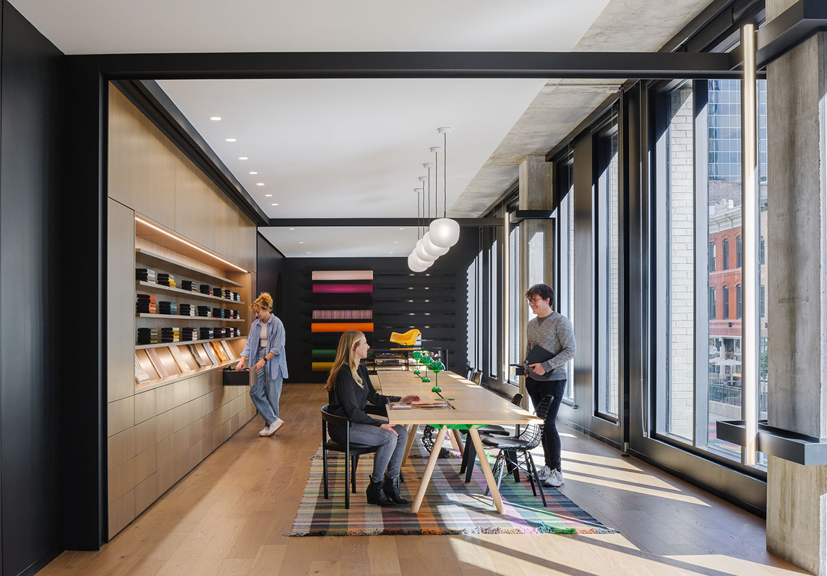 Work/Haus�Ҿߵ�����չ�������Ӵ�������Ⱥ