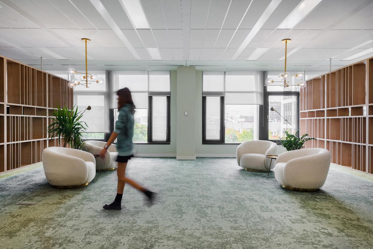 ҽ�ƾ�ͷRegina Maria������˹�ذ칫�ң���������