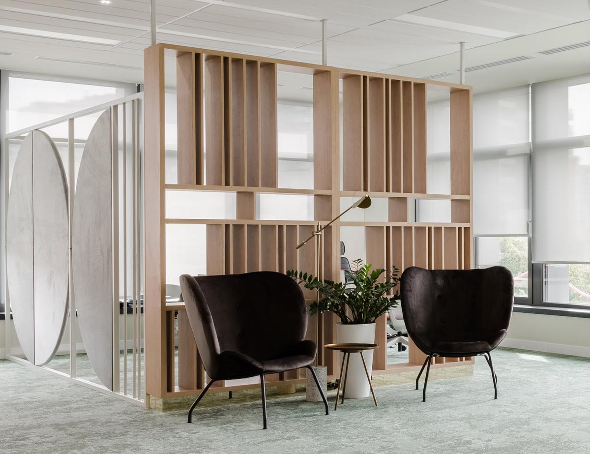 ҽ�ƾ�ͷRegina Maria������˹�ذ칫�ң���������