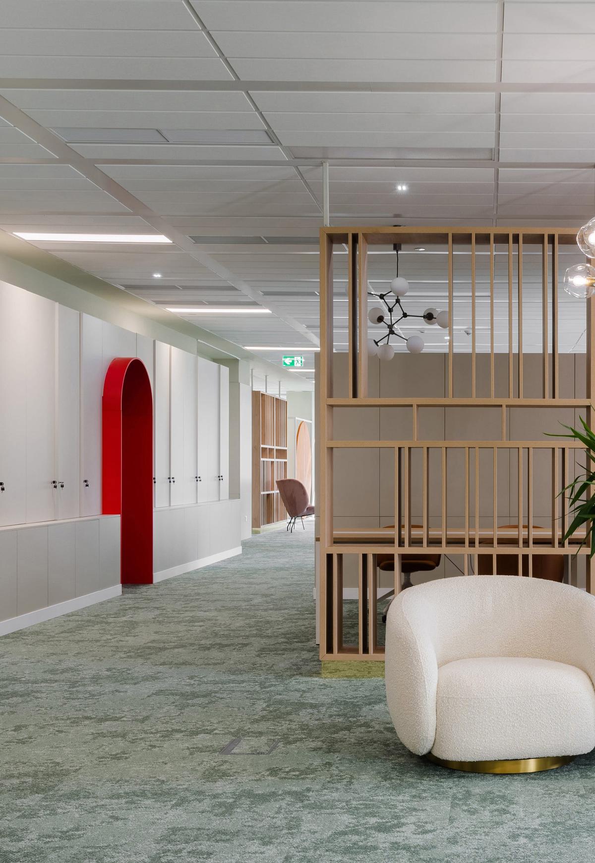 ҽ�ƾ�ͷRegina Maria������˹�ذ칫�ң���������