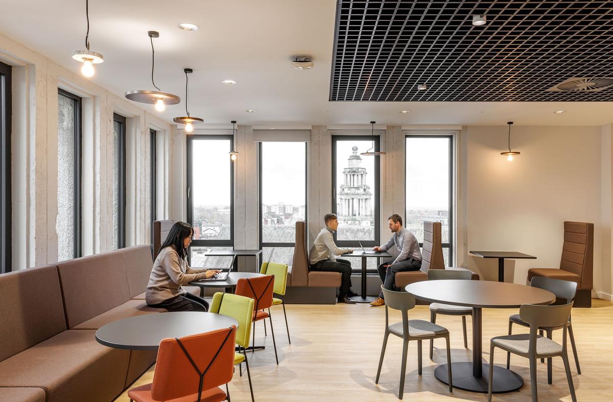 Ӣ��Stockroom�����������ģ������̳��������п���