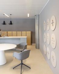 De Knoop�����ڵ���֧�칫 ���в�ˮ��