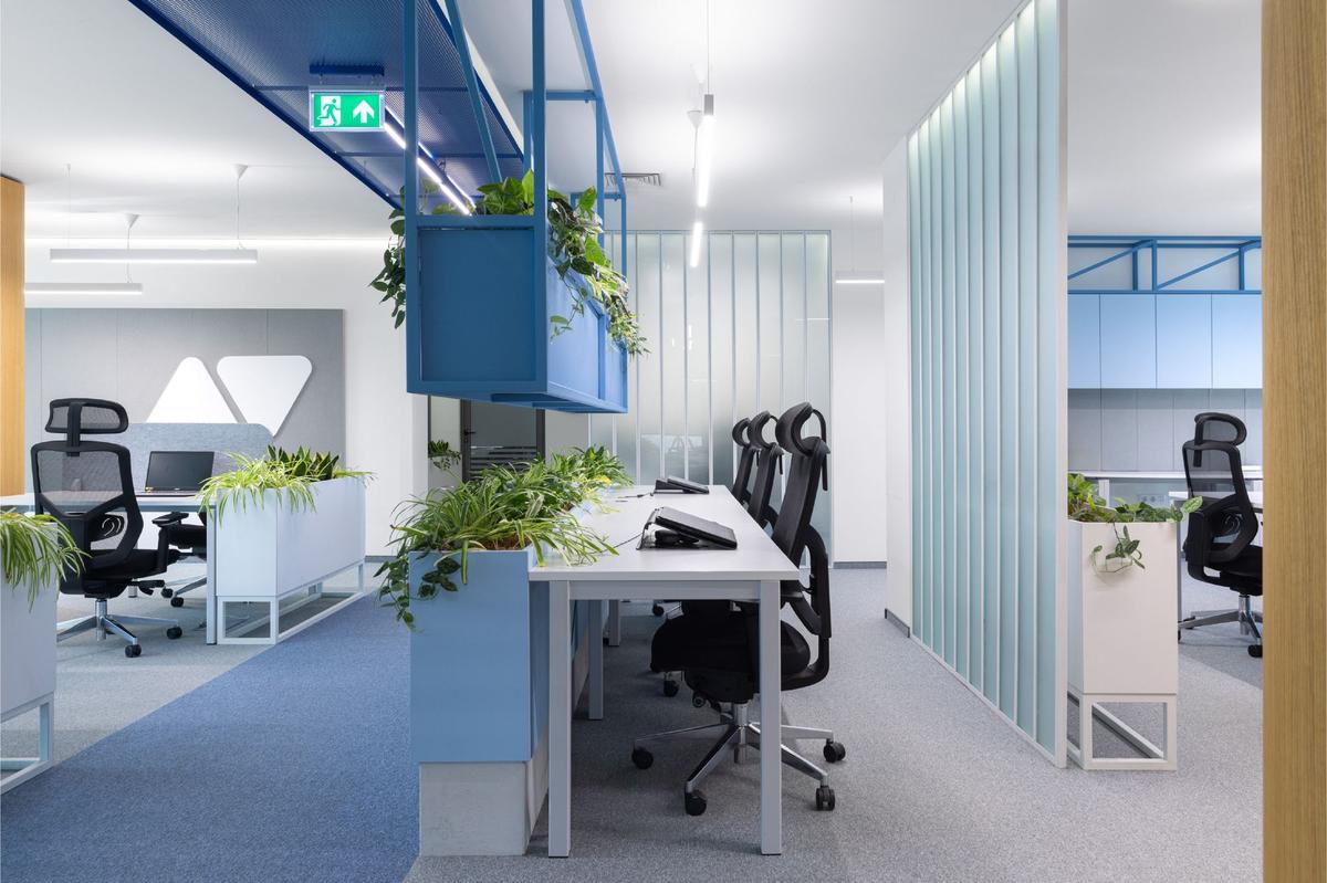 Syscom Engineering�����ǰ칫�ң���ɫ��ѧ