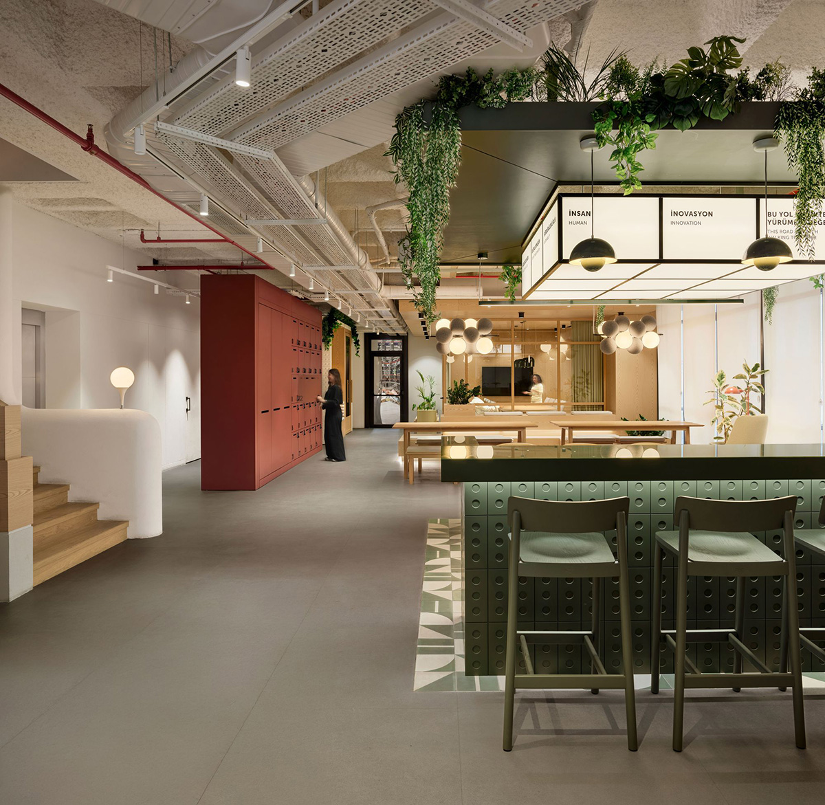 ������UCGE�ܲ���ƣ����﹤ҵ���ŵ���������