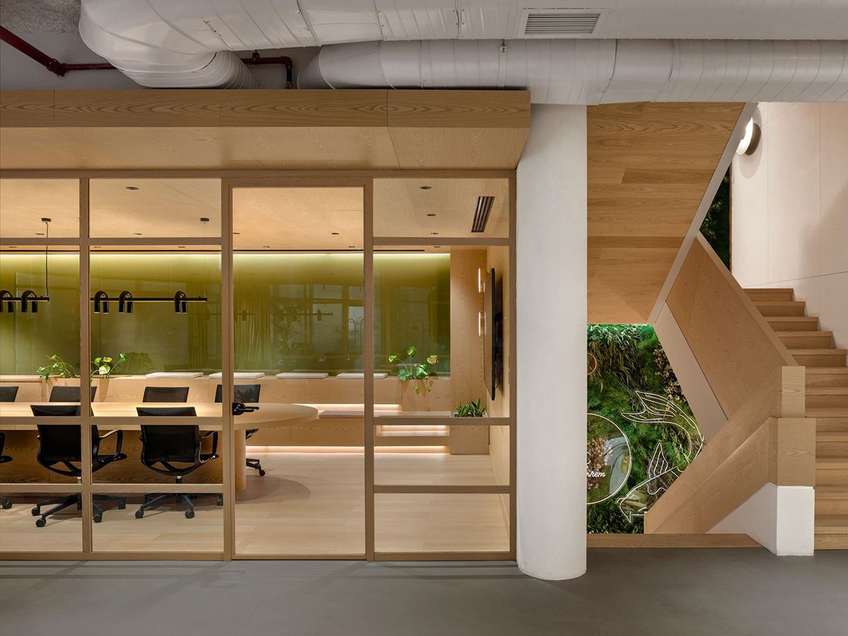 ������UCGE�ܲ���ƣ����﹤ҵ���ŵ���������