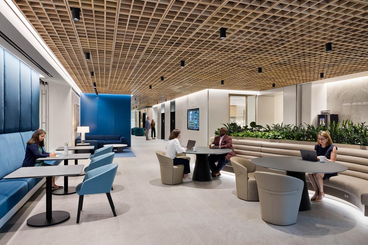 ����T. Rowe Price�ܲ���Ͷ�ʾ�ͷ�ѹ�ҵ�صؽ��ɵر�