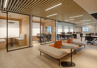 ����Transtel Nayax�칫��ƣ�������ľ�����Թ�Ӱ