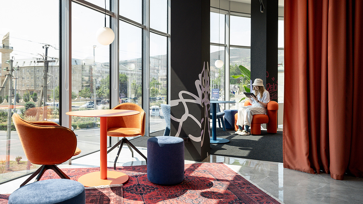 ����˹DELO���ϰ칫�������˵Ĵ���������