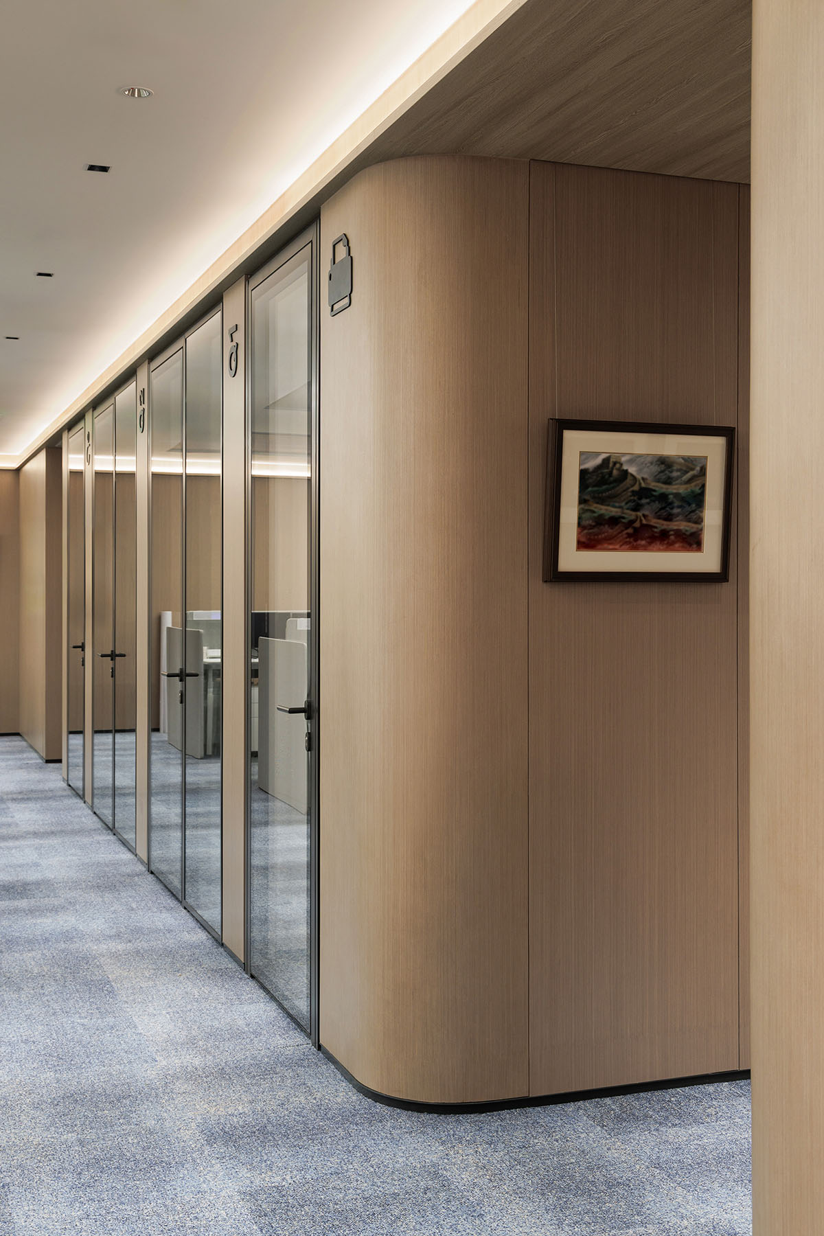 ���ڹ�˾���������׵�˫���ԡ���Ȼ������Ŀռ�Ի�