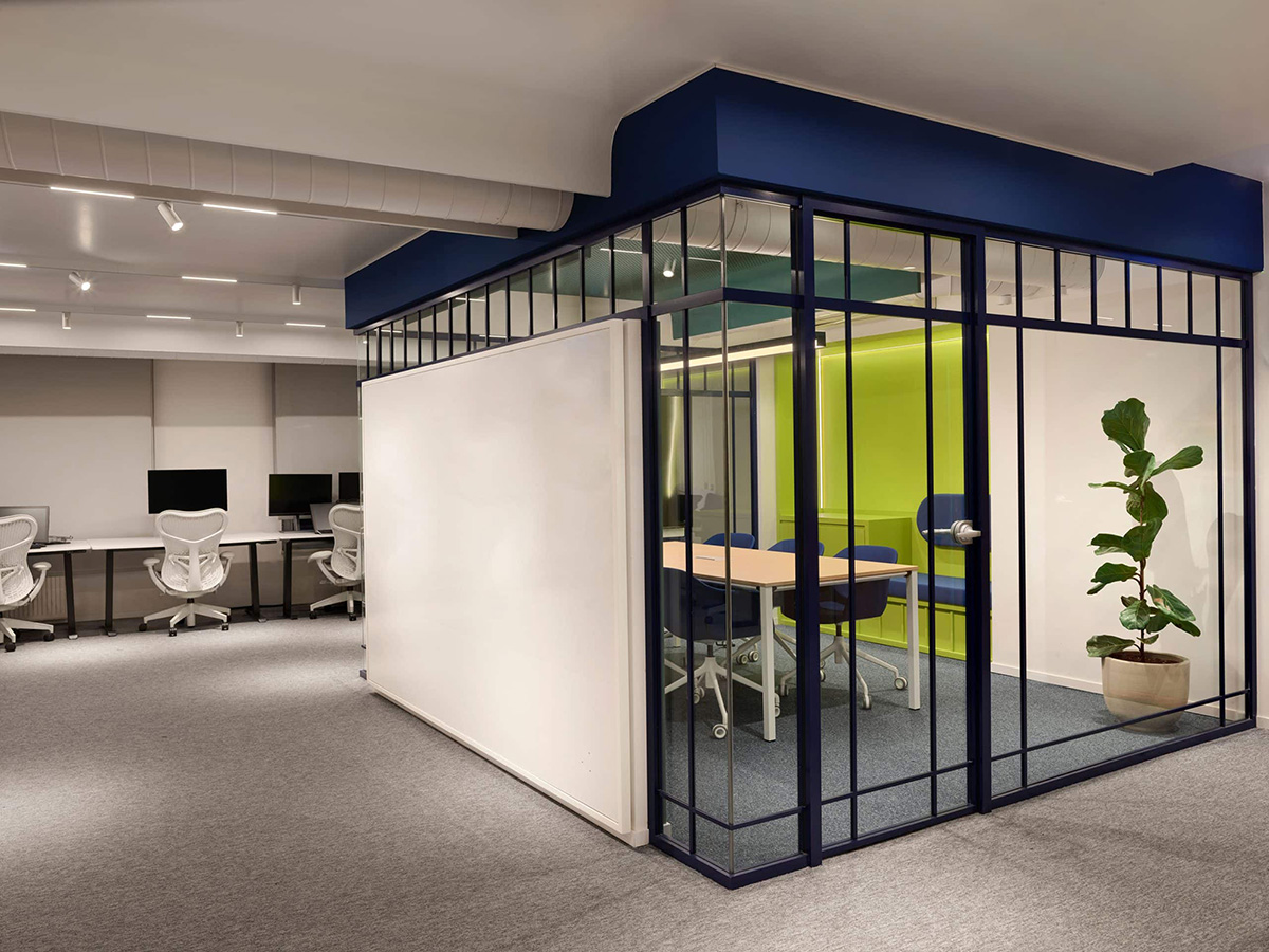 ��������Ϸ��˾�칫����ƣ�ɫ��������