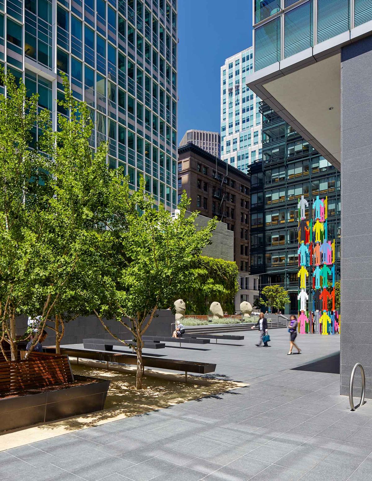 �ɽ�ɽ555Mission�׼�д��¥�������罻����ʽ���׷�������