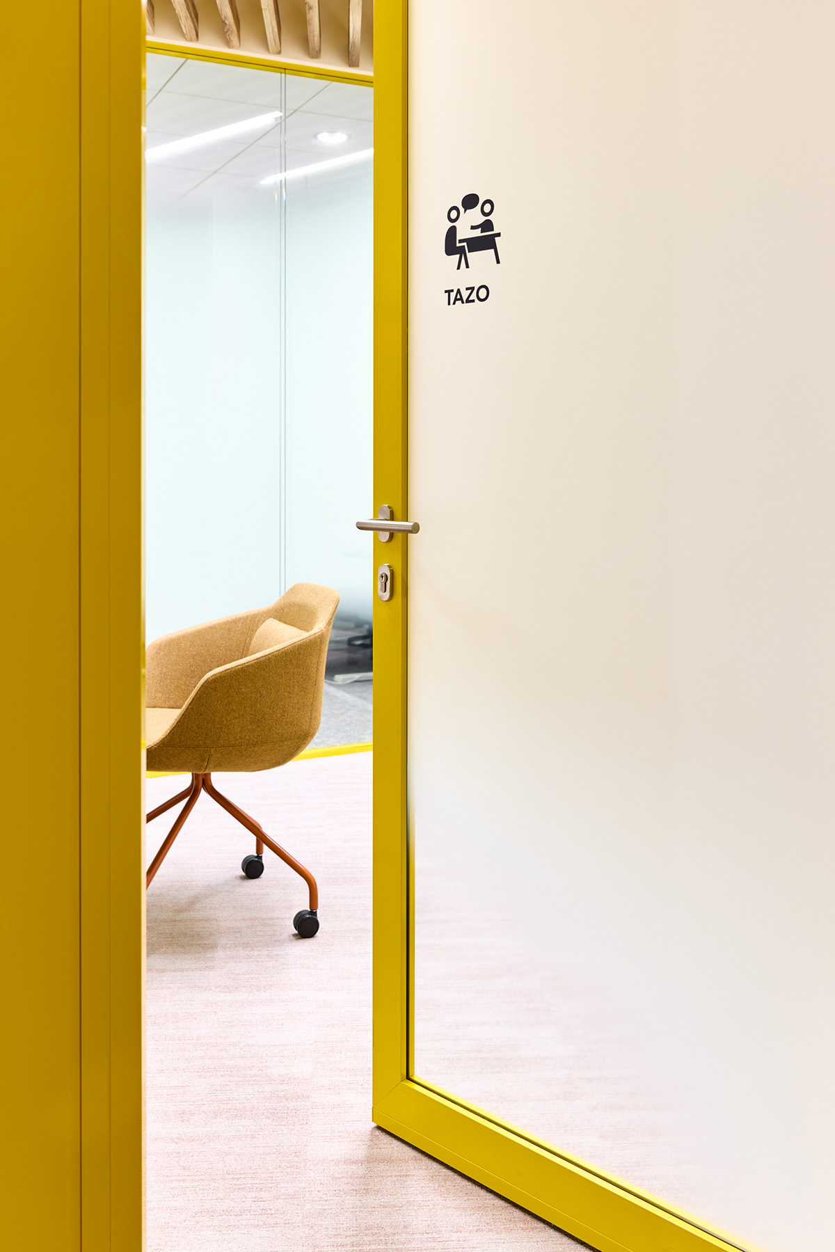 Lipton�ġ�̫�����Ρ����֣���Ĺ�λ�Ǽ����ӵ�̫����