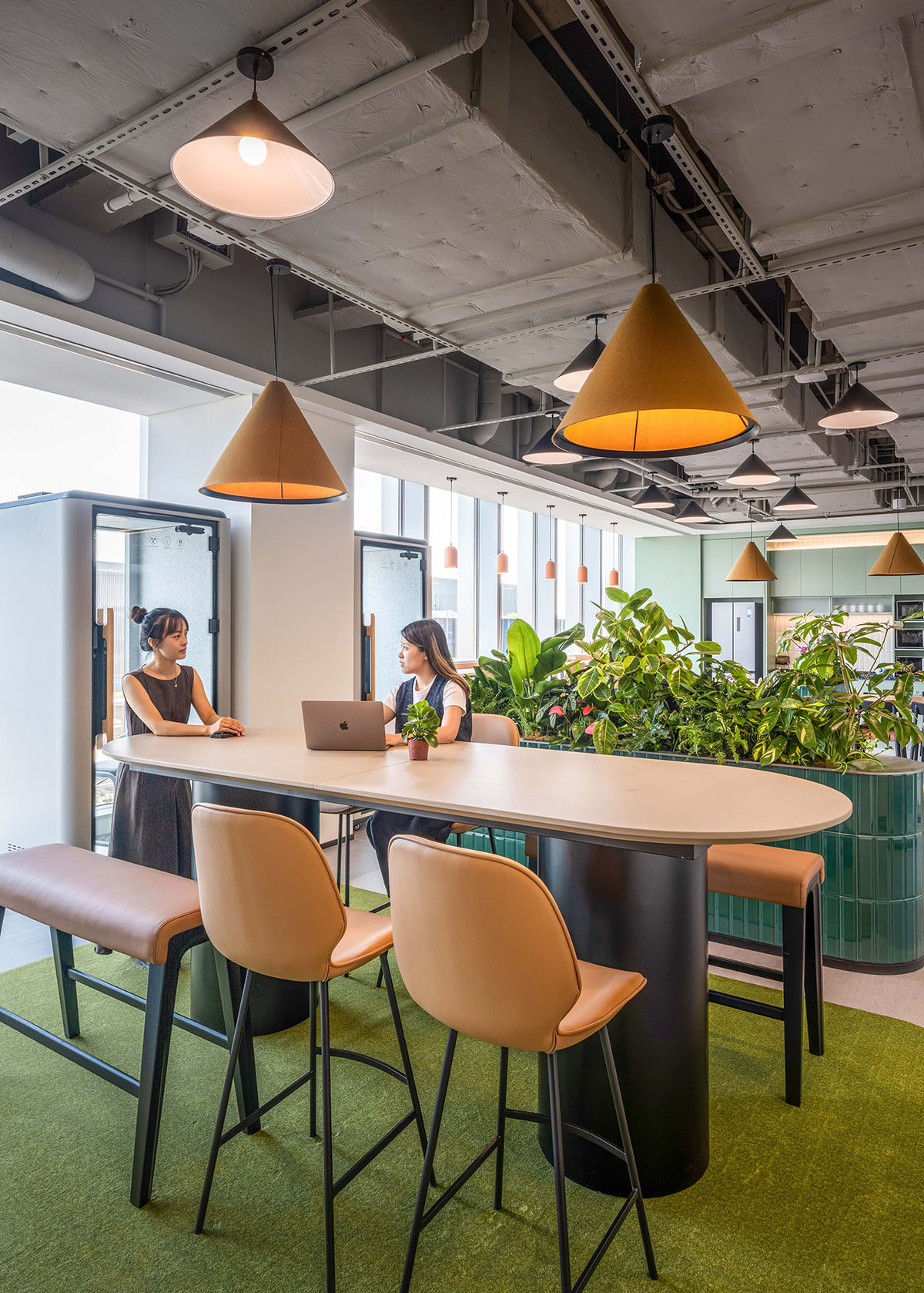 �����Ϻ����ܲ�������ֵ�������İ칫����