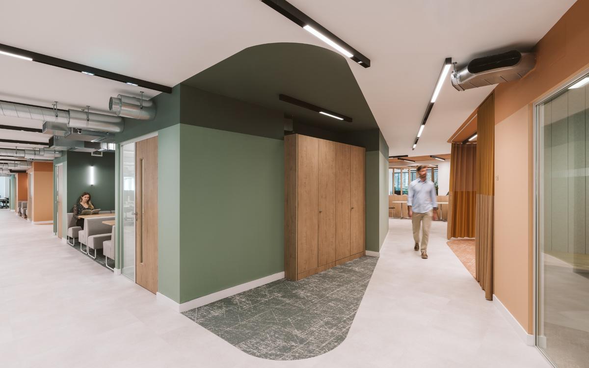 ���ز���ͷAvison Young�׶��ܲ���ESG���������δ���칫