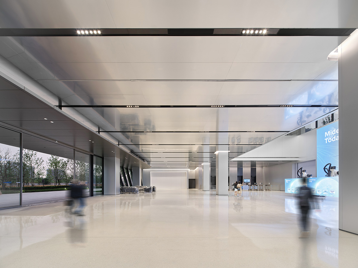 �Ϻ�����ȫ����԰����ɭ��֮�ϵĿƼ���ѧ