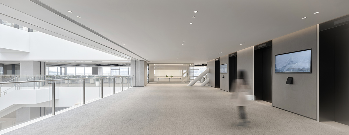 �Ϻ�����ȫ����԰����ɭ��֮�ϵĿƼ���ѧ