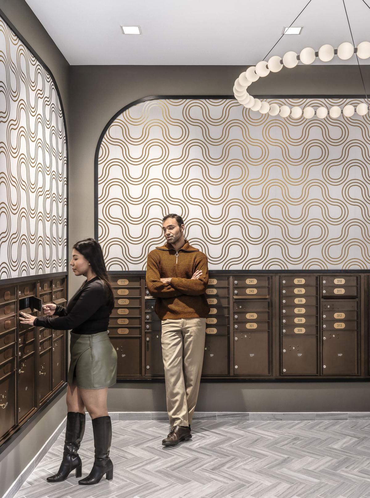 The Clover��Ԣ�������Բ���Ϊ��е�ǰ��ʱ����ѧ