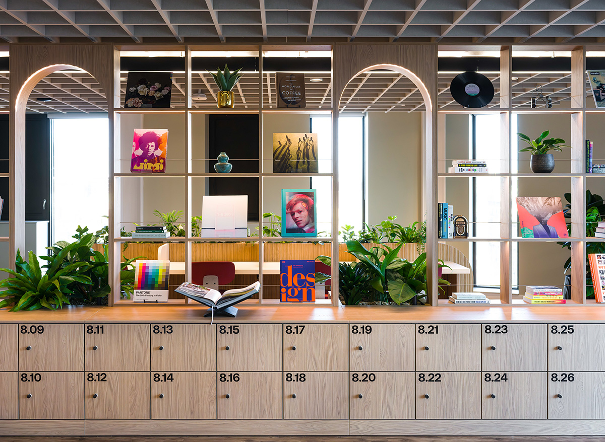 ���¥������������꣺�ƶ�����Virgin Media O2��ϰ칫��Ʋ��