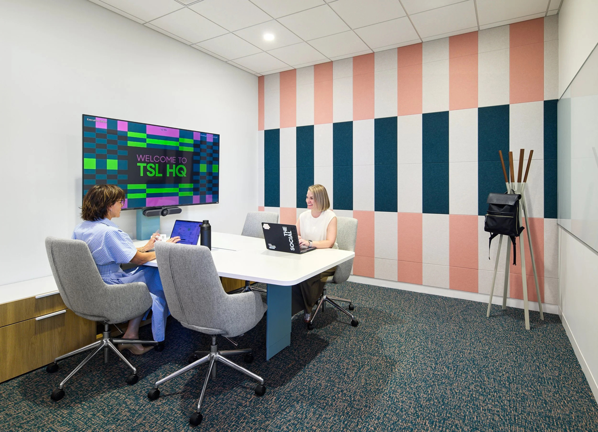 ��������Ϊ���������罻ý��The Social Lights�Ѱ칫�����ɴ���־�