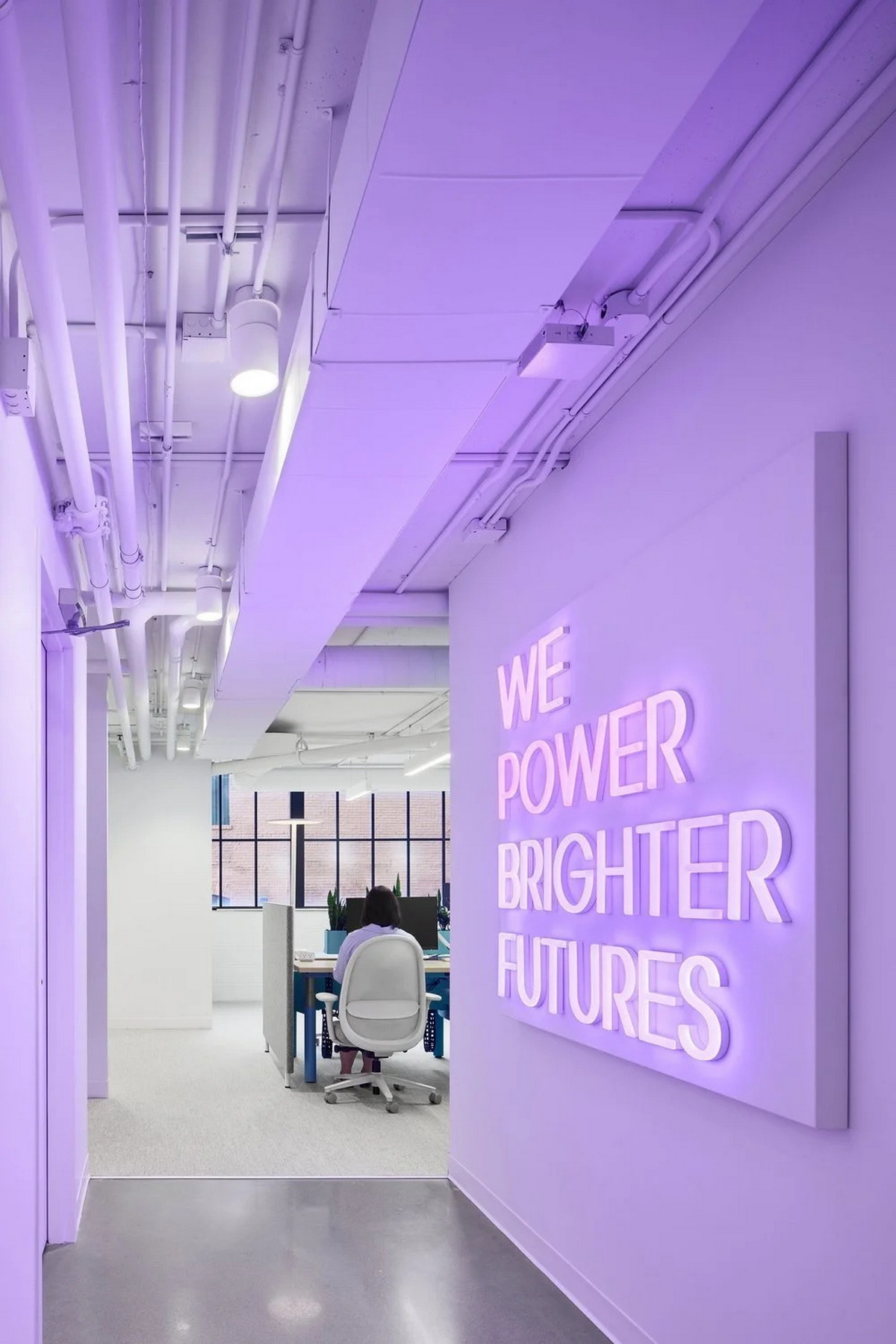 ��������Ϊ���������罻ý��The Social Lights�Ѱ칫�����ɴ���־�