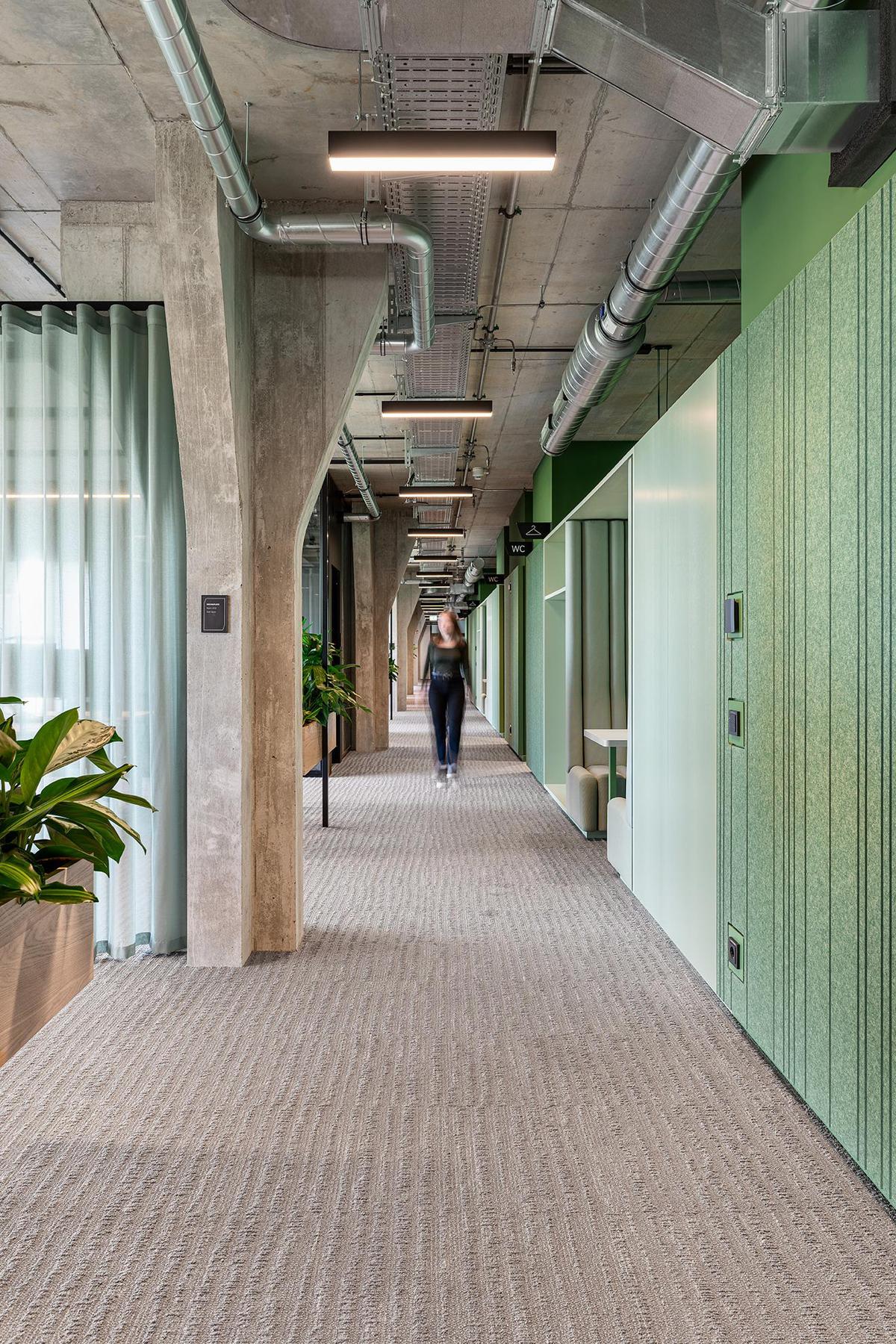 ��ѯ��ͷ�����ܲ����¾���ʷ��ӵ��ת����ɳ���