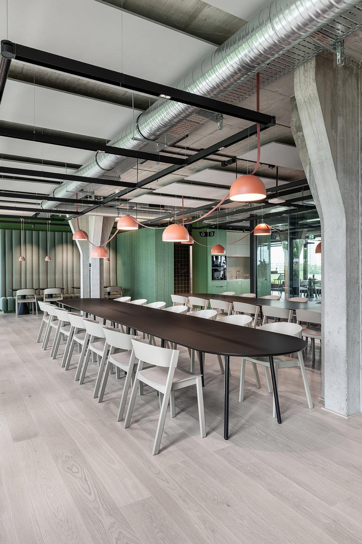 ��ѯ��ͷ�����ܲ����¾���ʷ��ӵ��ת����ɳ���