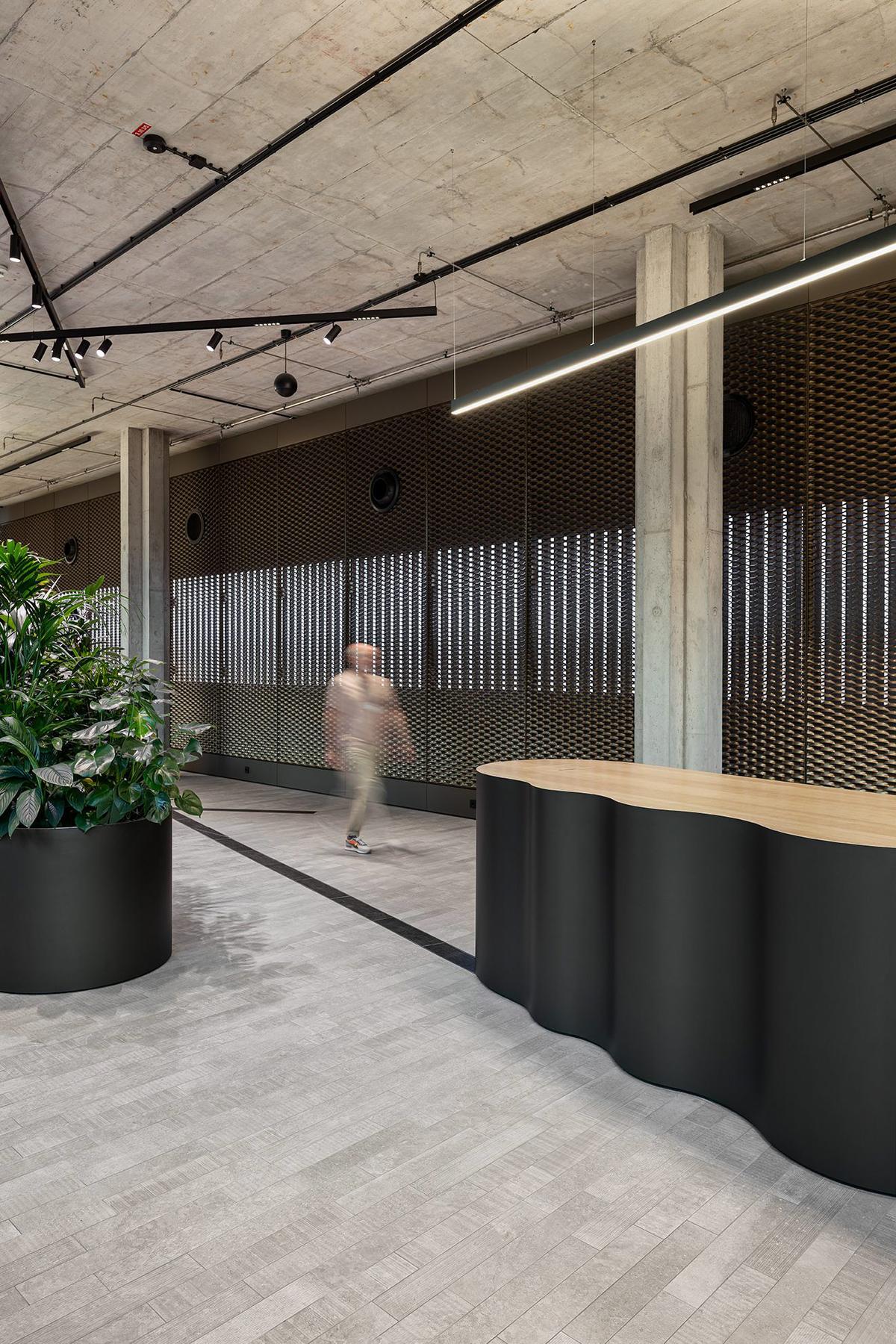 ��ѯ��ͷ�����ܲ����¾���ʷ��ӵ��ת����ɳ���