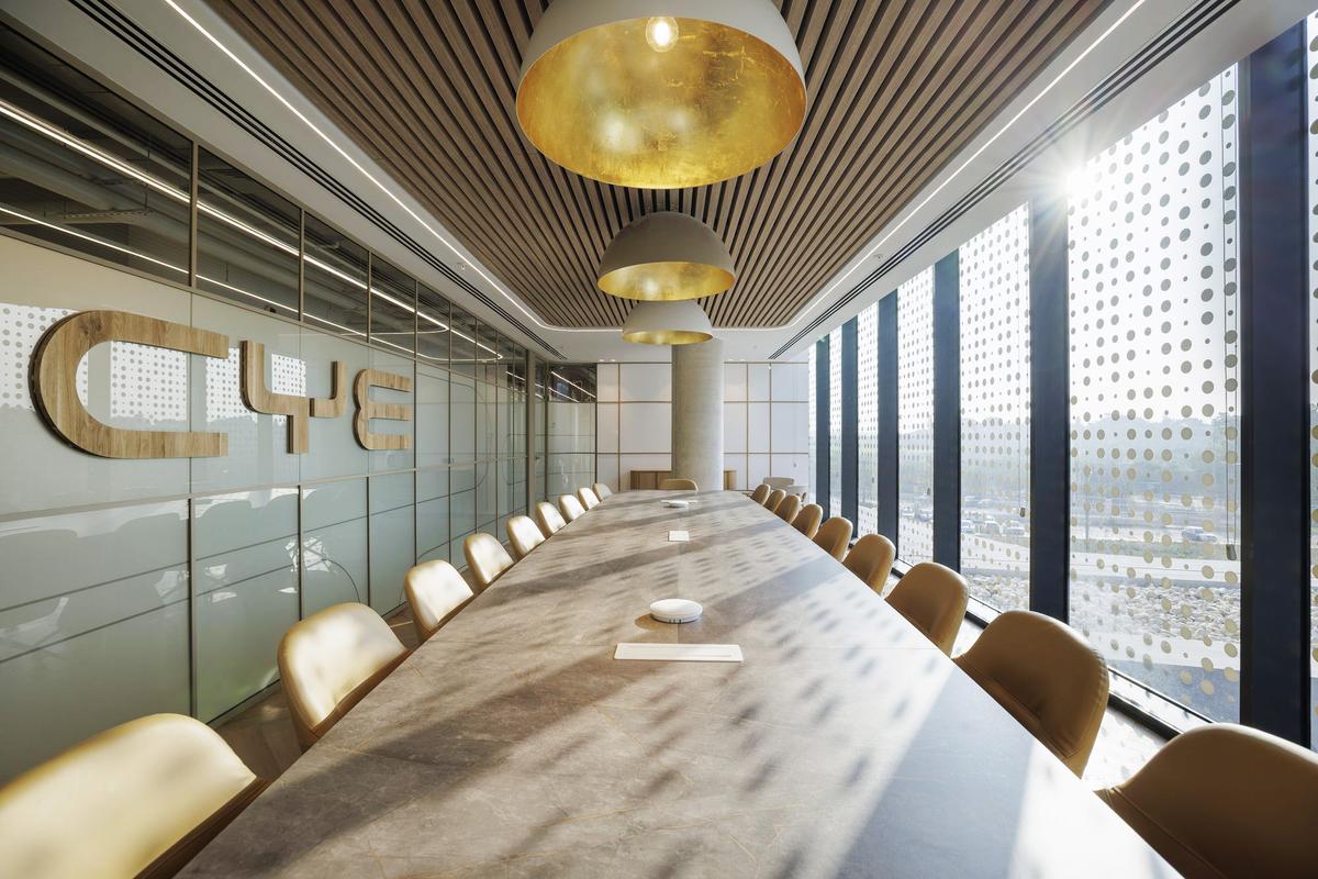 BYD���ǵ���ɫ�а칫�ң�������Ϊ��еĶ������