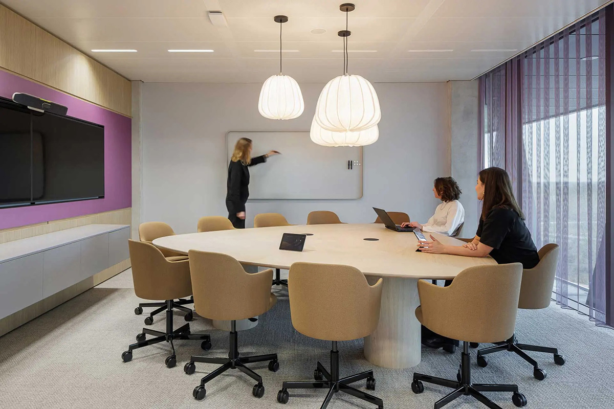 ���70���ϳ�����Ofi ������+�������ܲ��ı���԰�Ǩ