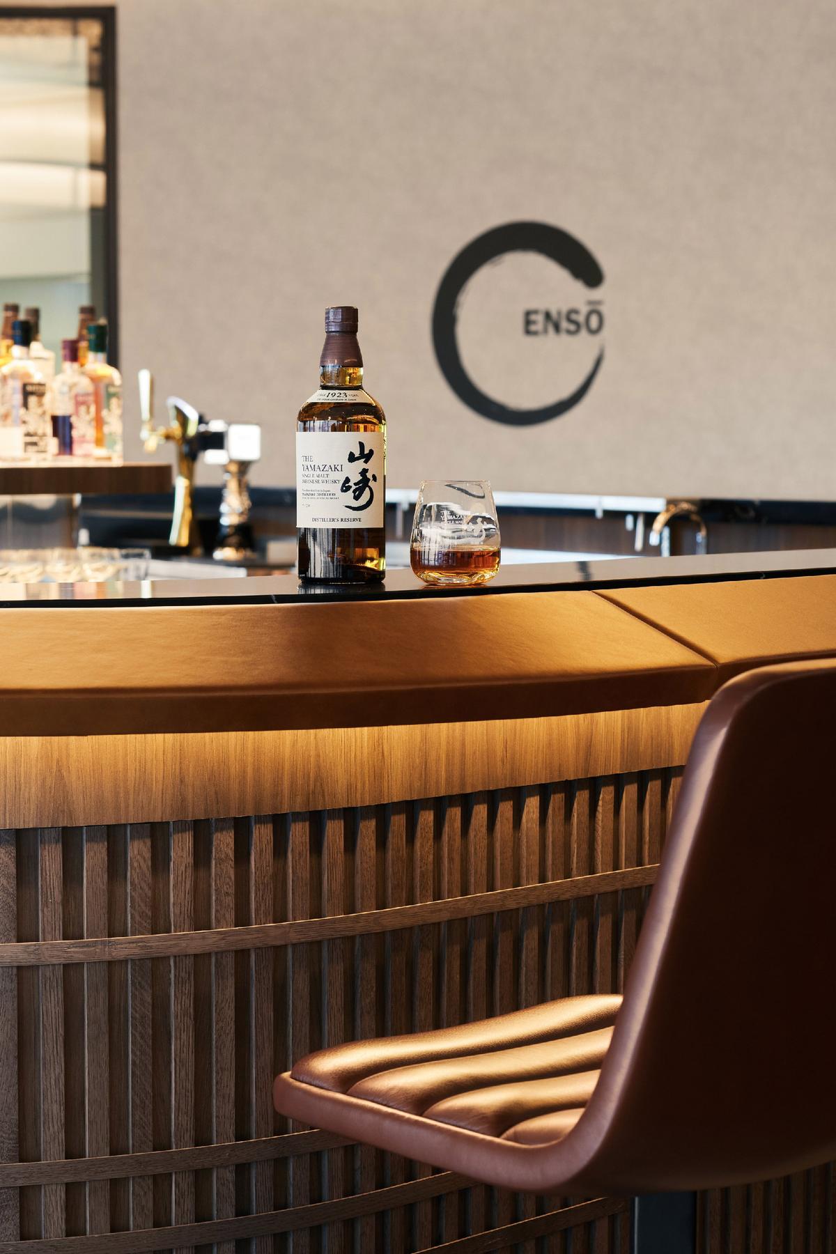 Suntory�������¼��£���ʿ��������ѧ���ܰ칫�ռ����